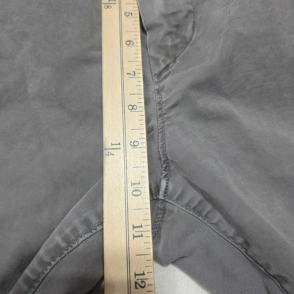 American Eagle Chino Pants Mens 30x36 Gray Next Level Flex Slim Straight Stretch